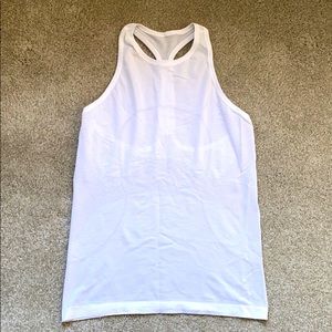 Lululemon Razorback tank! Excellent condition